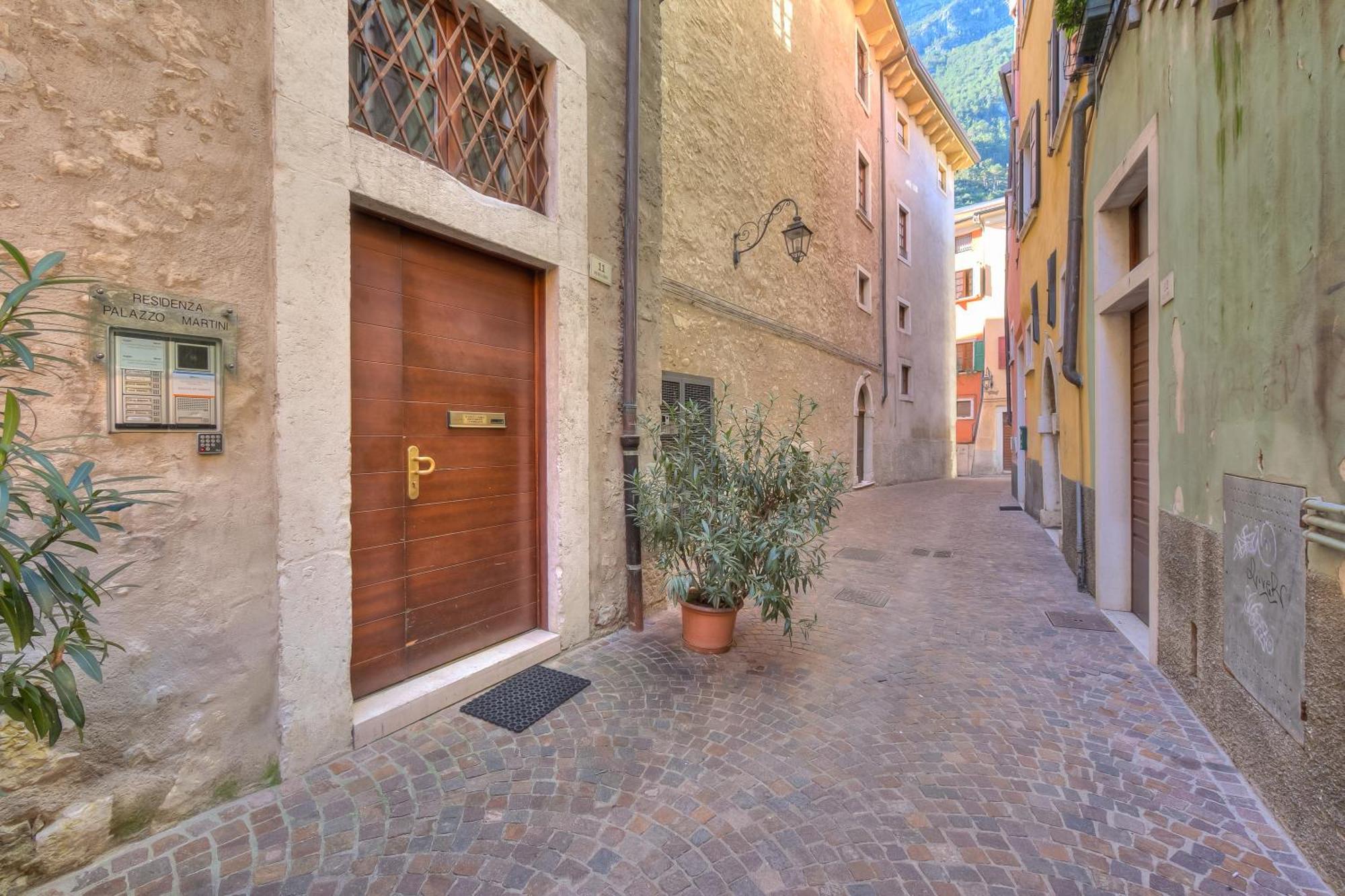 Casa Alpino - Happy Rentals Riva del Garda Dış mekan fotoğraf